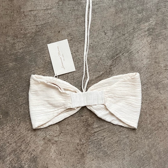 Savannah Morrow bra top - Picture 4 of 7